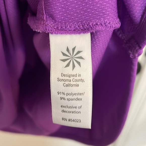 Women's Athleta Wick It Wader XS Long Sleeved Hooded Beach Cover Up Tunic - Picture 5 of 6